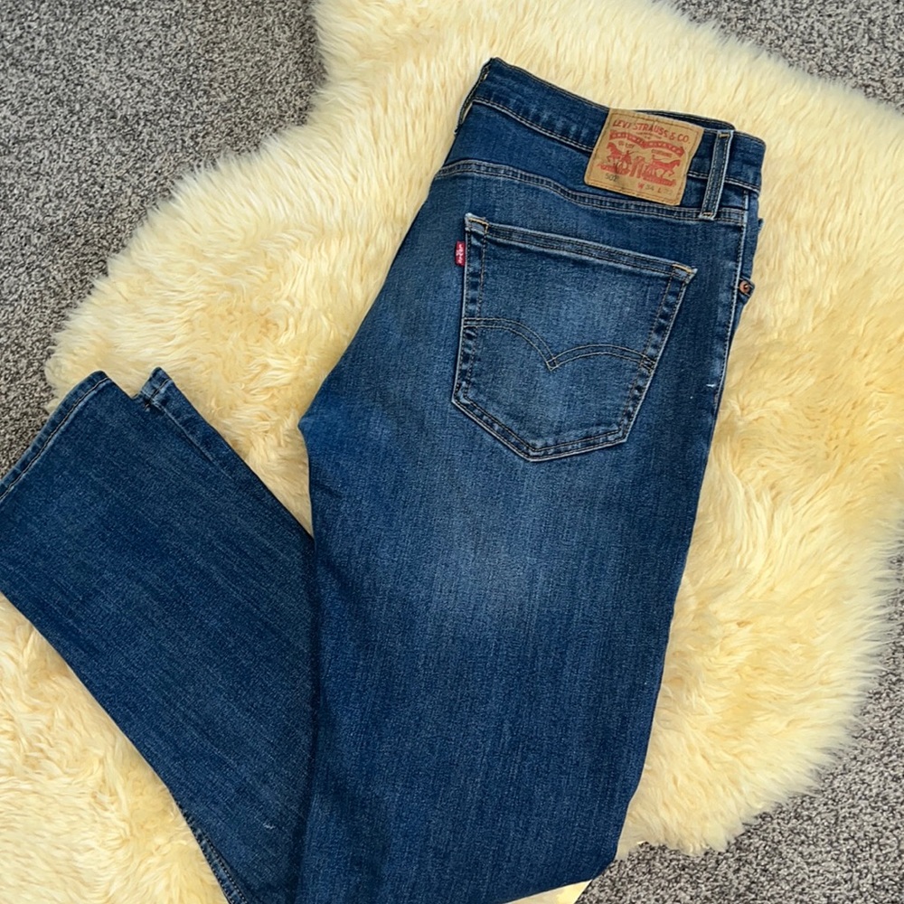 Mens Levi’s 502 jeans. Great condition!!